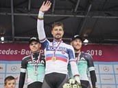 Peter Sagan, erstv mistr Slovenska, mv z pdia fanoukm.