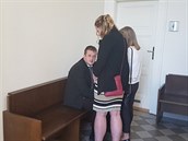 Před plzeňským soudem stanul David Nelson z Velké Británie. Loni v listopadu... Před plzeňským soudem stanul David Nelson z Velké Británie. Loni v listopadu...