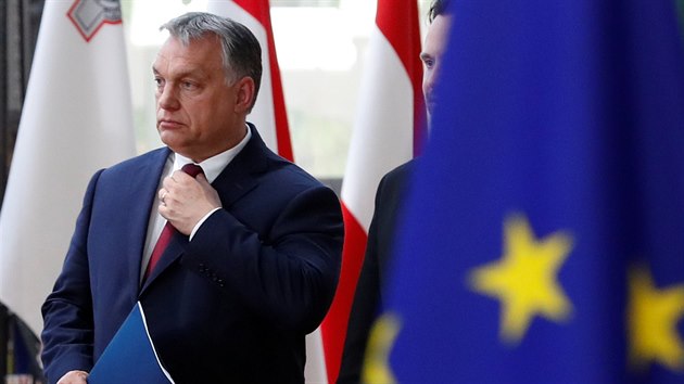 Maarský premiér Viktor Orbán na summitu v Bruselu (28. ervna 2018)