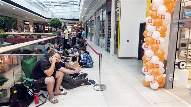 Oteven obchodu Xiaomi v olomouckm obchodnm centru Galeria antovka