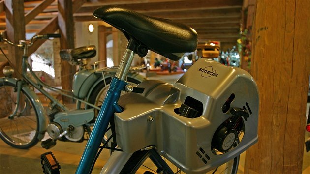 Muzeum cyklistiky v Novch Hradech otevr novou expozici s motocykly.
