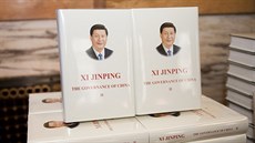 Kniha čínského prezidenta Si Ťin-pchinga „Řízení Číny“ je souborem textů, jež... Kniha čínského prezidenta Si Ťin-pchinga „Řízení Číny“ je souborem textů, jež...