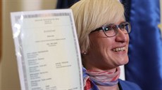 Ministryně obrany Karla Šlechtová na tiskové konferenci bilancuje své působení... Ministryně obrany Karla Šlechtová na tiskové konferenci bilancuje své působení...