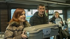 Vláda Andreje Babiše na cestě do Zlínského kraje, kde zahájí návštěvy krajů. Na... Vláda Andreje Babiše na cestě do Zlínského kraje, kde zahájí návštěvy krajů. Na...