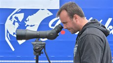 Policie testovala u Hradce Králové nové dalekohledy (27.6.2018). Policie testovala u Hradce Králové nové dalekohledy (27.6.2018).