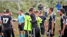 Fotbalisté Českých Budějovic se radují z výhry v přípravném duelu s Příbramí. Fotbalisté Českých Budějovic se radují z výhry v přípravném duelu s Příbramí.