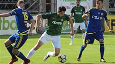 Fotbalisté Jablonce (v zeleném autor gólu Vojtěch Kubista) remizovali v úvodním... Fotbalisté Jablonce (v zeleném autor gólu Vojtěch Kubista) remizovali v úvodním...