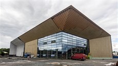 Pohled na dokončované Národní sportovní centrum v Prostějově (červen 2018). Pohled na dokončované Národní sportovní centrum v Prostějově (červen 2018).