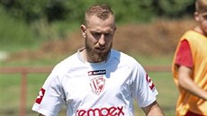 Jiří Skalák, hráč Brightonu, využil možnosti připravovat se s týmem Pardubic. Jiří Skalák, hráč Brightonu, využil možnosti připravovat se s týmem Pardubic.