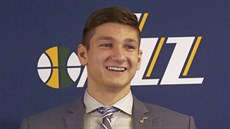 Grayson Allen se dočkal uvítání v Utah Jazz. Grayson Allen se dočkal uvítání v Utah Jazz.