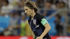Chorvatský záložník Luka Modrič během zápasu proti Islandu. Chorvatský záložník Luka Modrič během zápasu proti Islandu.