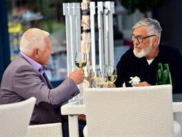 Jií Bartoka se na festivalu setkal i s exprezidentem Václavem Klausem (2....