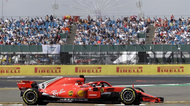 Sebastian Vettel bhem kvalifikace na Velkou cenu Britnie
