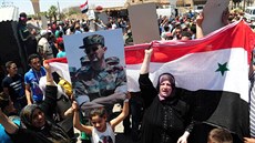 Syané v provincii Dará oslavují píjezd vládních jednotek. (29. ervna 2018)