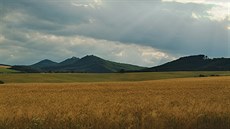 Holý kopec, Buchlov a Barborka - dominanty Chřibů Holý kopec, Buchlov a Barborka - dominanty Chřibů