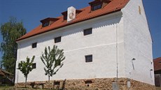 Sýpka se na poslední chvíli vyhnula demolici. Sýpka se na poslední chvíli vyhnula demolici.