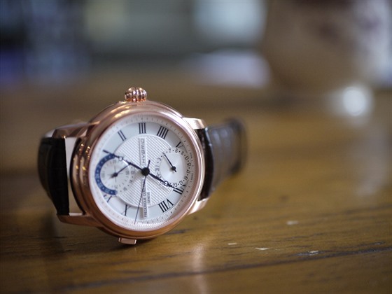 Hodinky Frederique Constant Hybrid Manufacture