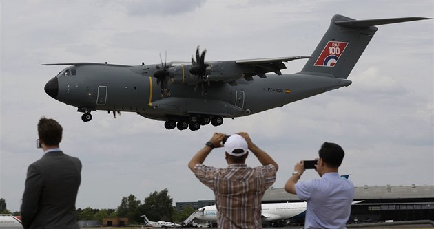 An Airbus 400M lands after a flying display at the Farnborough Airshow in... An Airbus 400M lands after a flying display at the Farnborough Airshow in...