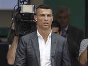 Cristiano Ronaldo pichz na zdravotn prohldku ped pestupem do Juventusu...