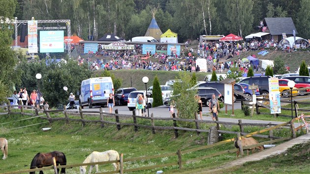 V zbavnm arelu iklv mln zemel ptilet chlapec pod koly vlku (14. 7. 2018).