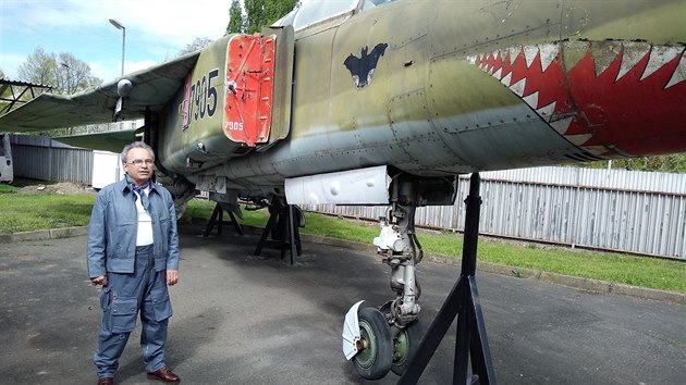 Jn Skladnyi u sprky MiG-23UB v Leteckm muzeu Kbely