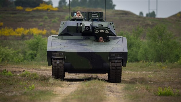 Nmeck zbrojovka Rheinmetall nabdne do tendru vozidlo Lynx.