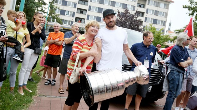 Hokejista Michal Kempn pivezl do Hodonna Stanley Cup.