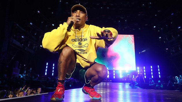 Pharrell Williams s kapelou N.E.R.D. na Colours of Ostrava (18. ervence 2018)