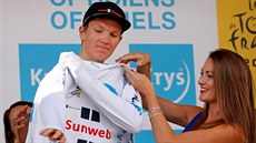 Soren Kragh Andersen si po sedmé etap Tour de France obléká bílý dres pro...