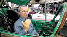 Ján Skladányi v kokpitu MiG-23 v Leteckém muzeu Kbely Ján Skladányi v kokpitu MiG-23 v Leteckém muzeu Kbely