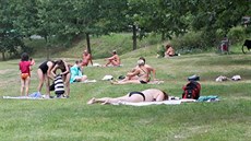 U vody a přitom nedaleko centra Havlíčkova Brodu. Rybník Cihlář a jeho okolí je... U vody a přitom nedaleko centra Havlíčkova Brodu. Rybník Cihlář a jeho okolí je...