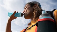 Hydratace při běhu: je lepší pít z lahví, nebo z vaku? Hydratace při běhu: je lepší pít z lahví, nebo z vaku?