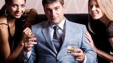 Vlastnictví íPhonu v 69,1 procentech případů znamená, že má vlastník „vysoký... Vlastnictví íPhonu v 69,1 procentech případů znamená, že má vlastník „vysoký...