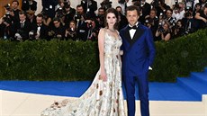 Bee Shafferová a její partner Francesco Carrozzini. Před několika dny se vzali. Bee Shafferová a její partner Francesco Carrozzini. Před několika dny se vzali.