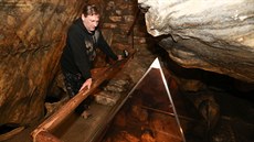 Souasná prohlídková trasa Chýnovské jeskyn je dlouhá 260 metr a pevýení...