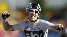 Geraint Thomas slaví triumf v jedenácté etapě Tour de France. Geraint Thomas slaví triumf v jedenácté etapě Tour de France.