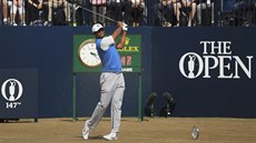 Tiger Woods v prvním kole golfového The Open na hiti Carnoustie.