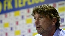 Teplický trenér Daniel Šmejkal hovoří na předsezónní tiskové konferenci Teplický trenér Daniel Šmejkal hovoří na předsezónní tiskové konferenci