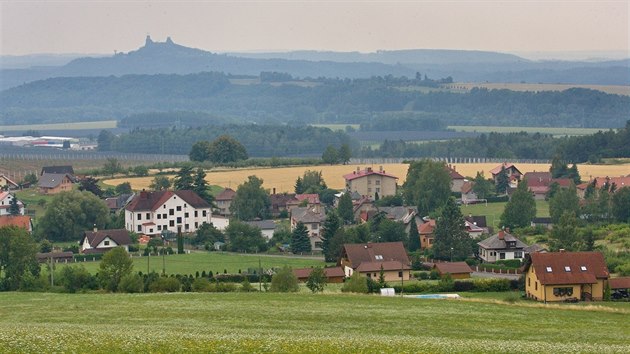 Pohled na obec. Pohled na obec.