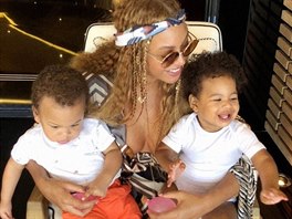 Beyoncé a její dvojata, dcera Rumi Carter a syn Sir Carter