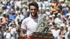Italský tenista Matteo Berrettini zvítězil na turnaji v Gstaadu. Italský tenista Matteo Berrettini zvítězil na turnaji v Gstaadu.