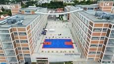 Basketbalový kurt, na kterém se odehrává venkovní turnaj Ballin’ Zlín. Basketbalový kurt, na kterém se odehrává venkovní turnaj Ballin’ Zlín.