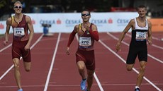 Pavel Maslák (uprostřed) ovládl běh na 400 metrů na republikovém mistrovství v... Pavel Maslák (uprostřed) ovládl běh na 400 metrů na republikovém mistrovství v...