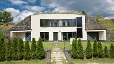Dům o rozloze 169 m2 vyšel v přepočtu na šest milionů korun. Dům o rozloze 169 m2 vyšel v přepočtu na šest milionů korun.