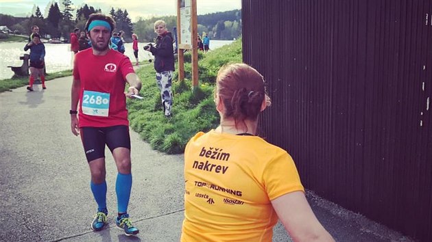Tomáš Foltín na předávce Vltava runu s Barborou Topinkovou Tomáš Foltín na předávce Vltava runu s Barborou Topinkovou