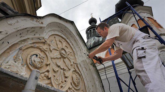 Restaurtorsk prce na pravoslavnm chrmu sv. Olgy ve Frantikovch Lznch