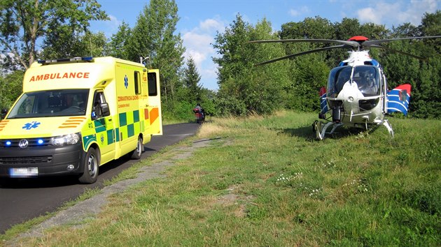 Zrannou nezletilou jezdkyni transportoval do ostravsk nemocnice vrtulnk.