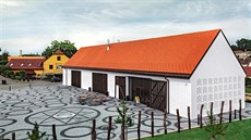 Vydejte se do vinařství CHÂTEAU VALTICE poznat taje Vinařské stodoly Vydejte se do vinařství CHÂTEAU VALTICE poznat taje Vinařské stodoly