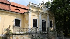 Pamětní síň Emila Filly se nachází v jižním křídle zámku v Peruci, zřízena zde... Pamětní síň Emila Filly se nachází v jižním křídle zámku v Peruci, zřízena zde...