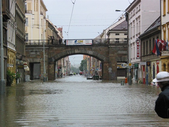 Karlín - Sokolovská, 13. srpna 2002.